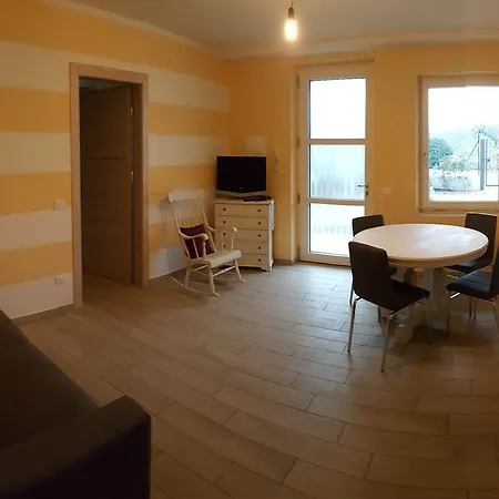 Hotel apartamentowy Mimosa *